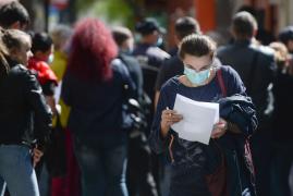 Indemnizație de 100% din salariu pentru pacienții COVID-19 în incapacitate temporară de muncă