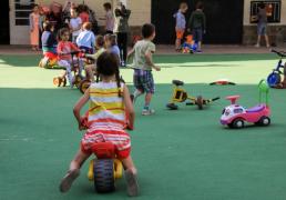 Doi copii cu COVID-19 la o grădiniță privată din Iași. Unul dintre ei, contact cu bunica infectată