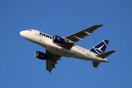 Zborurile spre şi din Austria suspendate de Tarom până la 31 iulie