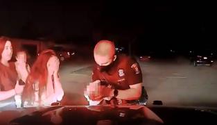 Cameron Maciejewski, un tânăr polițist din Michigan, a salvat la limită un bebeluș