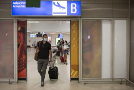 Grecia impune noi restricții turiștilor români