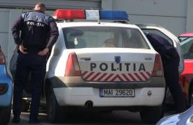 Suceveancă în puşcărie după ce a vândut un telefon mobil găsit pe stradă