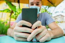 Cum și-a protejat prietenii un tânăr din Bacău infectat cu coronavirus