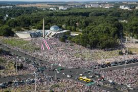 Vladimir Putin anunță că Rusia e pregătită să intervină militar în Belarus, în sprijinul lui Lukașenko