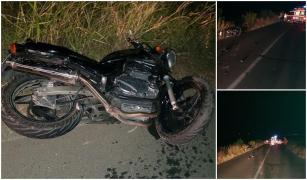 Doi tineri pe motocicletă au lovit o turmă de capre