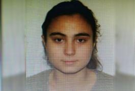 Păștița a plecat de acasă în toiul nopții și de 2 zile nimeni n-a mai văzut-o. Polițiștii cer ajutorul pentru a-i da de urmă