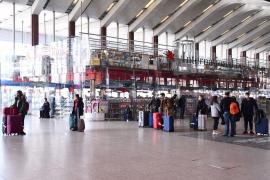 Românca acționa alături de un minor