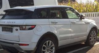 Land Rover căutat pentru confiscare de italieni, găsit la Suceava, tractat de un Sprinter