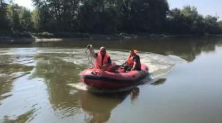 Elevul căutat în râul Mureș a fost găsit mort