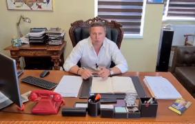 Reacția primarului Ogâgău, după înregistrarea cu el pedepsindu-și fiica minoră: "Cine cruță nuiaua, își urăște fiul" | Video