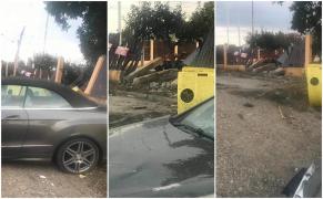 Tânărul a intrat frontal într-un gard de beton