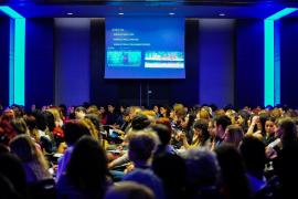 Participanţi la Conferința Fischer International