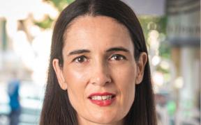 Primele estimări arată un succes clar al Clotildei Armand în fața primarului în exercițiu, Dan Tudorache