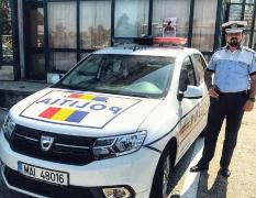 Nicolae Alexandru, polițist în Vâlcea, a salvat un bebeluș blocat în mașină