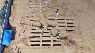 Mormintele victimelor familiei Kani