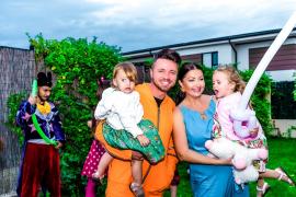 Începând din 20 ianuarie, de la ora 21:00, Reality show-ul Fetele lui Tavi by Gabriela Cristea va putea fi urmărit la Antena Stars