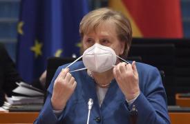 Dacă mutaţia britanică a coronavirusului se răspândeşte în Germania, ar putea fi nevoie de lockdown până în aprilie, spune Merkel