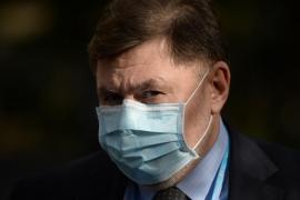 Rafila: Dacă avem între 1.500 şi 3.000 de cazuri noi pe zi, Guvernul ar putea lua în calcul şi ridicarea unora dintre restricţii