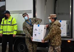 UE anunţă că va obliga companiile farmaceutice să respecte contractele de aprovizionare pentru vaccinurile anti-Covid: "Am lovit cu pumnul în masă"