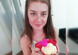 O fată de 13 ani a fost la un pas de moarte, după ce a aruncat o bilă parfumată în cadă și a inhalat aburii