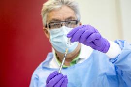 Persoanele reprogramate la vaccinare din 28 ianuarie vor fi imunizate pe 8 februarie, anunță Comitetul de coordonare a vaccinării