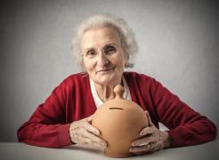 O pensionară de 98 de ani din Italia a făcut descoperirea vieţii sale în timpul izolării: A dat peste livretul de economii al soţului său deschis în 1986