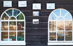 Ferestre mari la casă