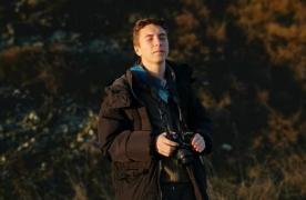 Băiatul dispărut la Hunedoara a fost găsit mort, lângă o clădire. Radu era căutat cu disperare de familie, prieteni şi cunoscuţi