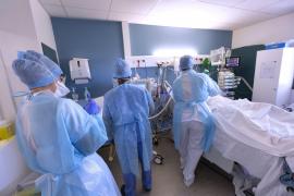 Un medic compară campania ratată de vaccinare anti-Covid cu eșecul anti-HPV: ”Devenim campioni la mortalitate. Trec anii, trece moartea prin noi. Nu învățăm nimic”