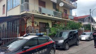 Doi români, soț și soție, au fost găsiți morți în bucătăria casei, în Italia