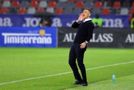 Mirel Rădoi a selecţionat 21 de "stranieri" pentru meciurile cu Islanda şi Liechtenstein