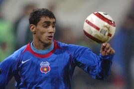Mijlocaşul echipei de fotbal Steaua Bucureşti, Bănel Nicoliţă, fotografiat în 2005.