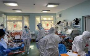 Medic UPU la Spitalul Sf. Pantelimon din Capitală: "Pacienții abia acum au înțeles, își dau jos masca și ne strigă: Vaccinați-ne!"