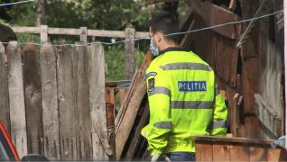 Au băut împreună, apoi fiul și-a atacat cu drujba propria mamă. Scene de groază, în miez de noapte, într-un sat din Iași 