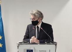 Comisarul european Thierry Breton îndeamnă România să adopte certificatul verde COVID: Este important să fie votat