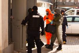 Alertă în Capitală. Unei femei i s-a făcut rău după ce a intrat într-un bloc unde s-a făcut deratizare