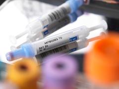 anticorpi monoclonali