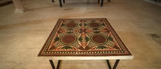 O femeie din SUA a stat 45 de ani cu o comoară în casă: a folosit-o drept masă de cafea - VIDEO