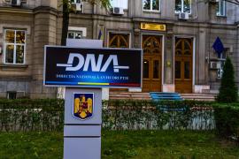 Director general adjunct al APIA, reţinut de DNA. A fost prins cerând 2.000 de euro de la o persoană pentru a-i angaja fiica la instituţie