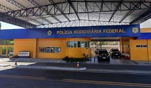 Proprietarul fermei este acum cercetat de către autorităţile locale.