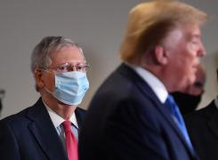Donald Trump și Mitch McConnell