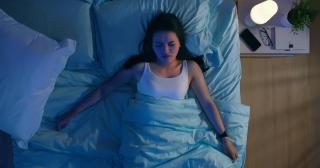 Ce înseamnă când visezi că îți cad dinții sau măselele. Poate fi semn rău!