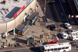 Una dintre victimele atacului din Statele Unite ale Americii, transportată în stare gravă la spital