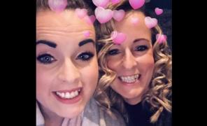 Tânăra a fost părăsită de iubit printr-un SMS