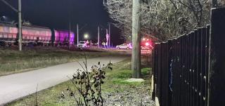 Maşină de poliţie, lovită de tren în Călăraşi