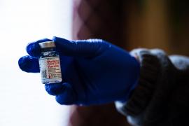 Moderna are un nou vaccin anti-Covid pentru tulpina din Africa de Sud și e pregătit pentru testarea umană