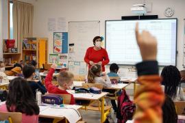 INSP nu recomandă utilizarea lămpilor UV în școli: "Întrucât accidentele sunt tot mai dese, nu susținem această metodă de dezinfecție"