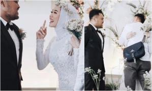 Mireasa alături de viitorul ei soţ