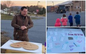 Chad Turns privește emoționat la surpriza pregătită de rezidenții din Dauphin