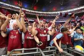 Finala Cupei Angliei se joacă pe 15 mai la Londra, pe Stadionul Wembley